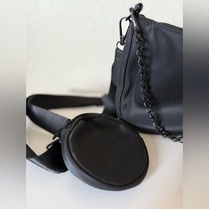 Casual Black Women's Crossbody Bag with Chain Detail